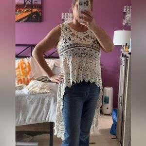 NWOT POL Cream Crochet Flower High-Low Tunic